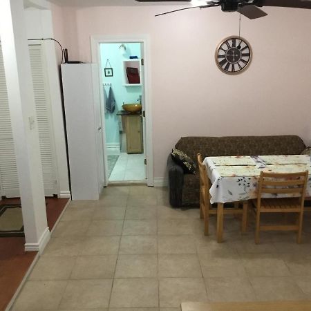 Studio Apartment At Historical House ガルベストン エクステリア 写真